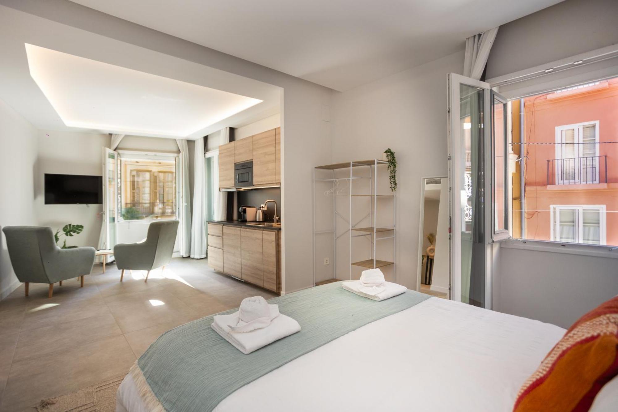 Diana Suites 23 Malaga Exterior photo